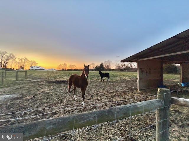 NONE AVAILABLE - Commercial Lease