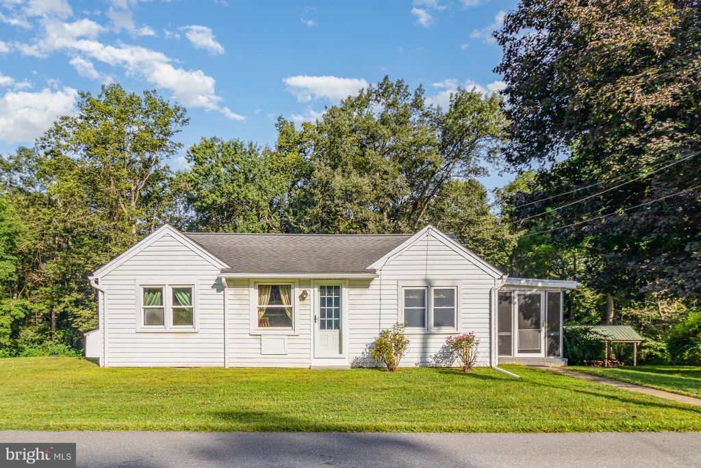 Photo of 1228 Sagerville Road, BAINBRIDGE, PA 17502 (MLS # PALA2074470)