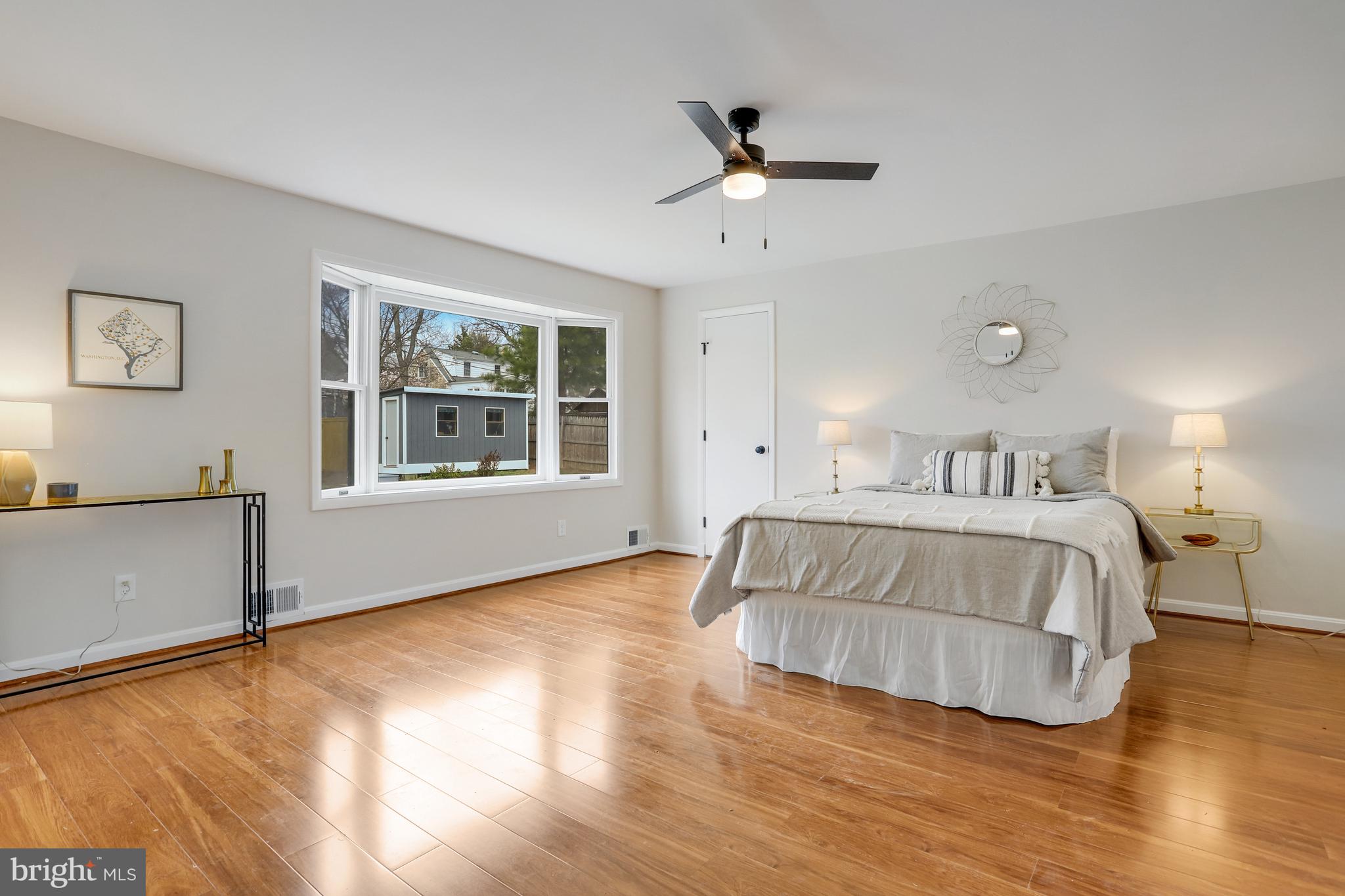 MUNSON HILL - Residential