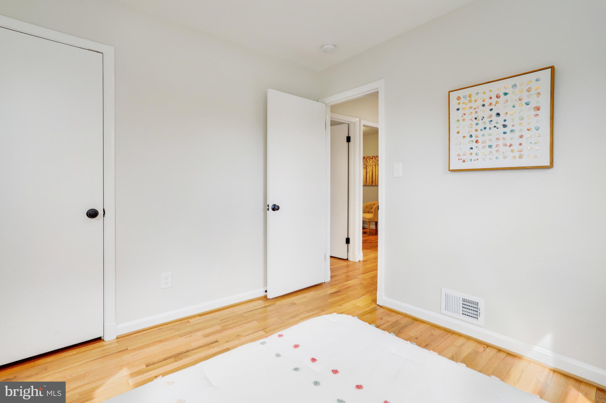 MUNSON HILL - Residential