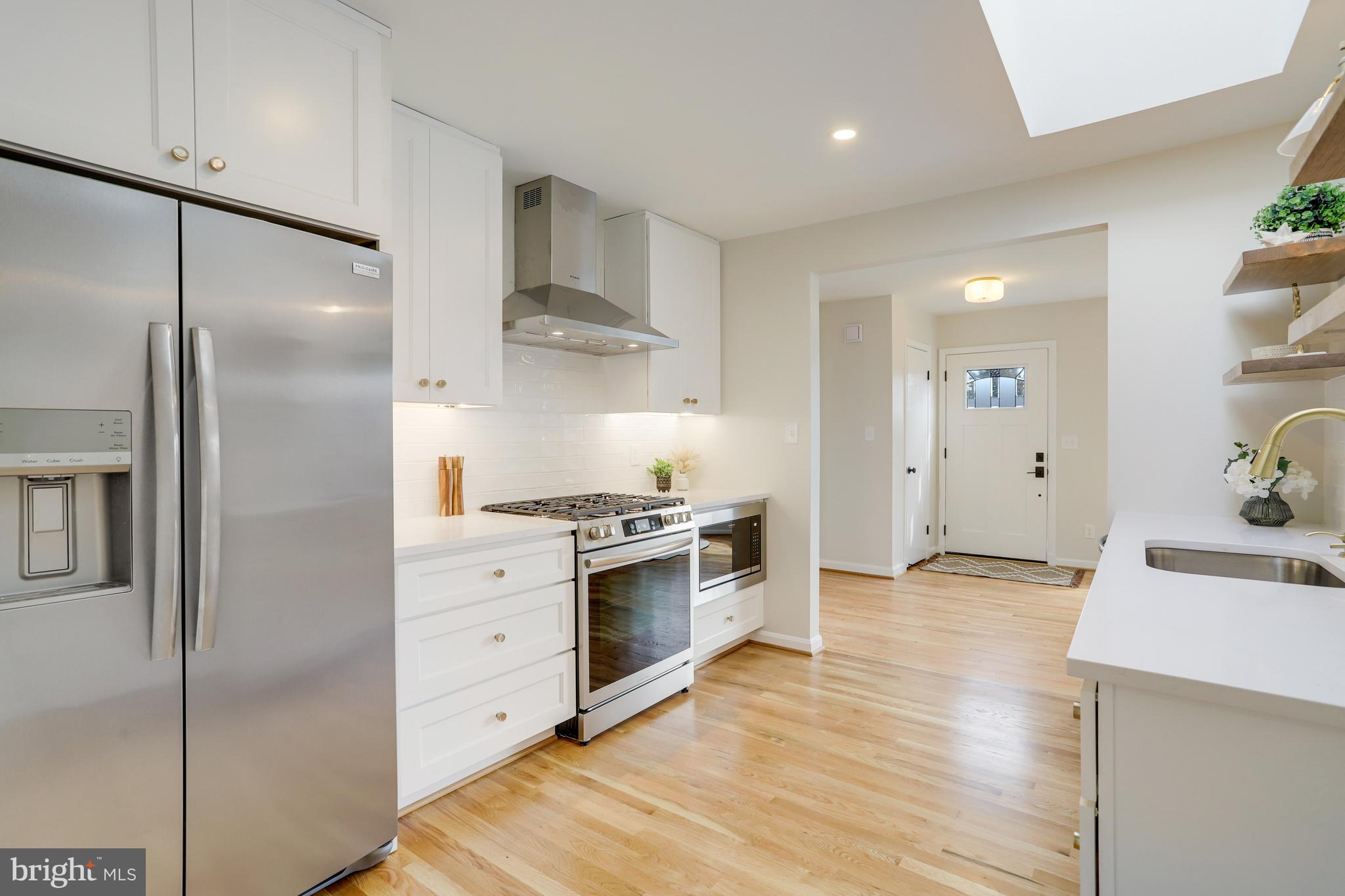 MUNSON HILL - Residential