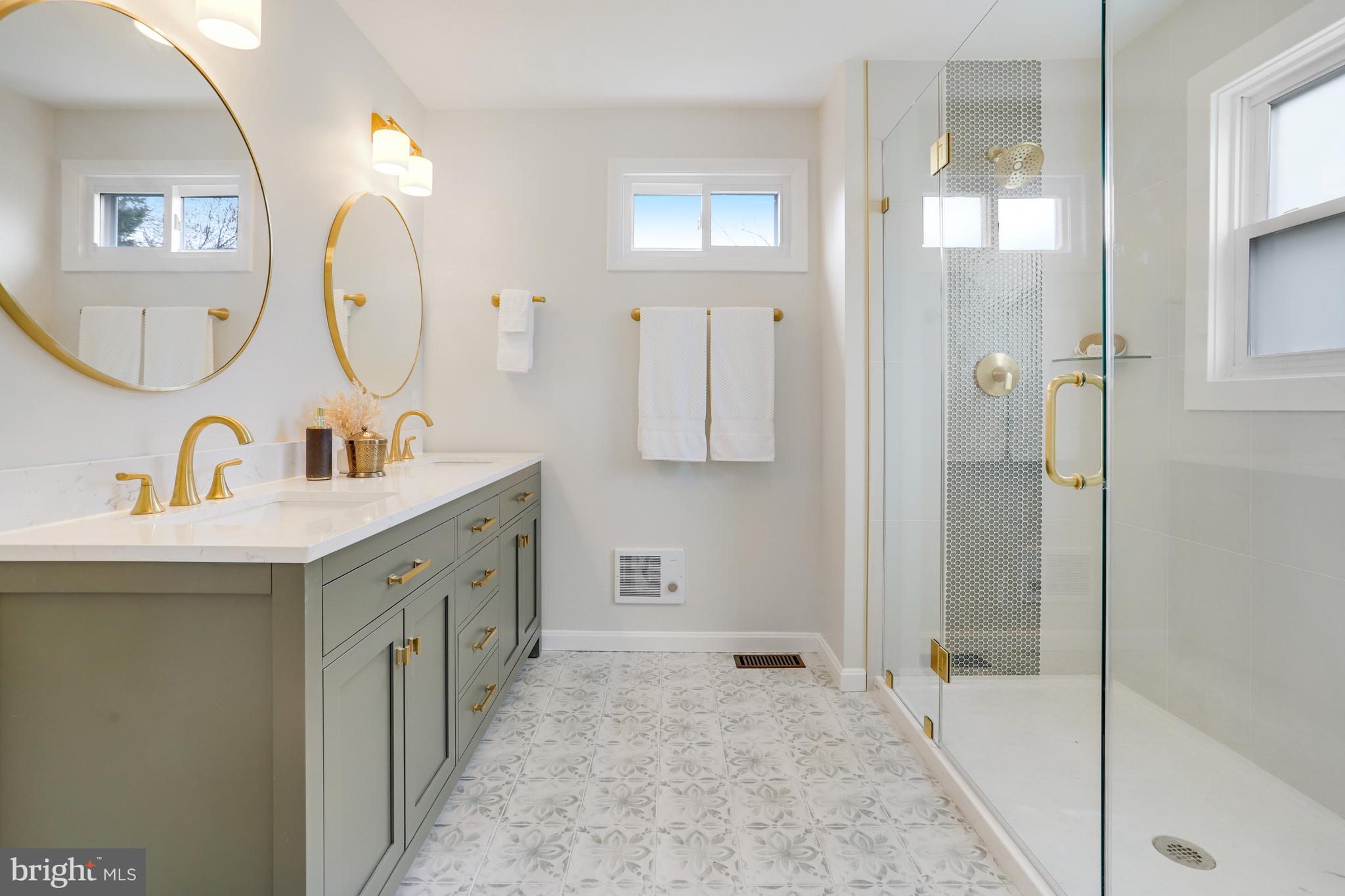 MUNSON HILL - Residential