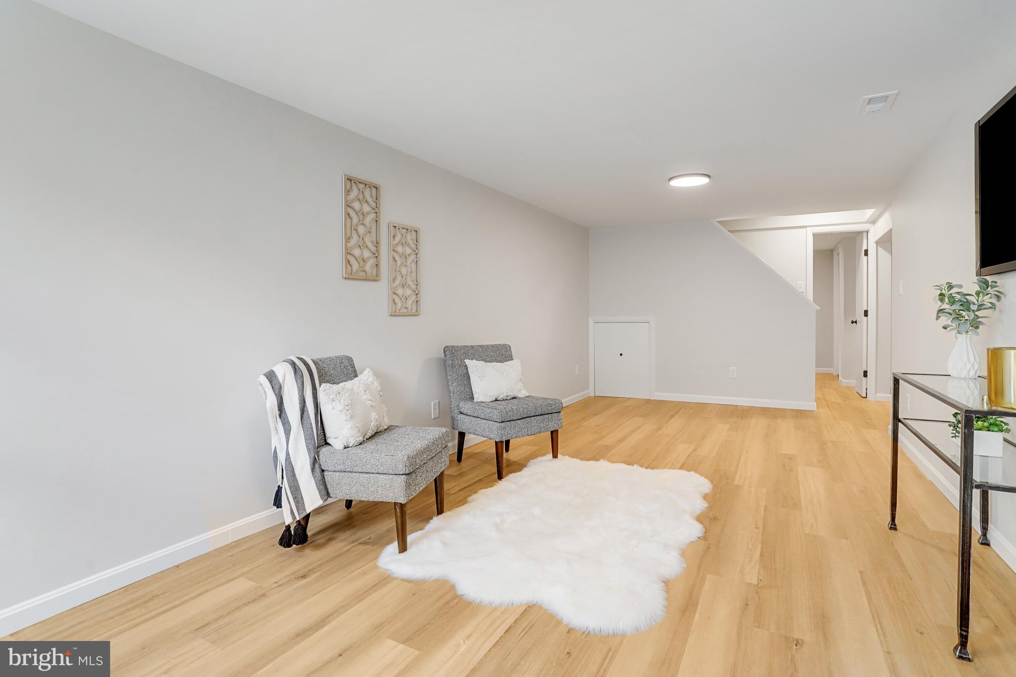 MUNSON HILL - Residential