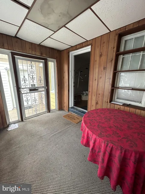 31 Lamport Road, Upper Darby, PA 19082 - MLS#: PADE2078028