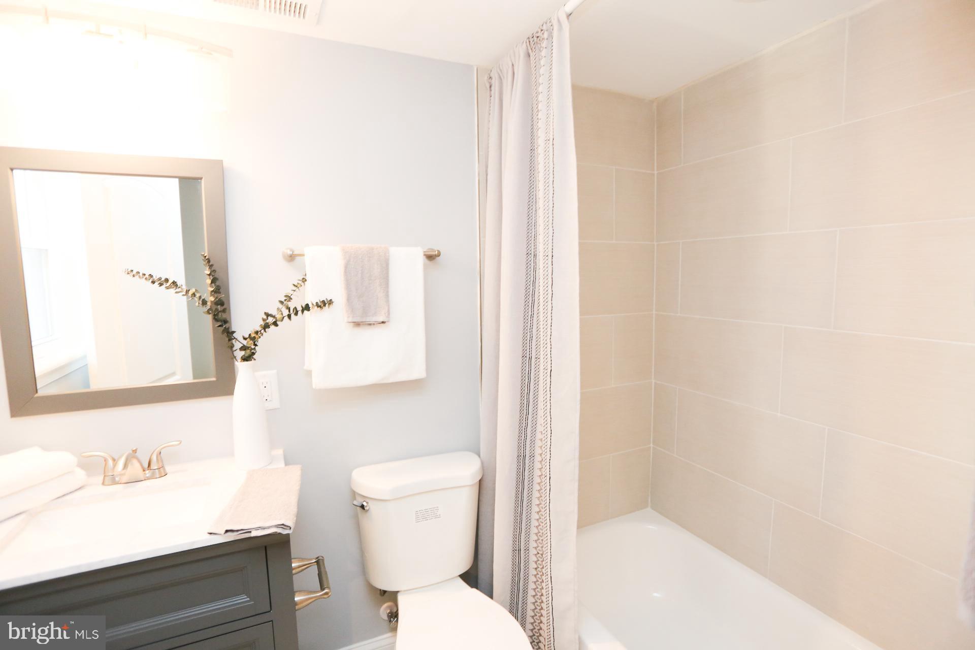 FELLS POINT HISTORIC DISTRICT - Residential Lease