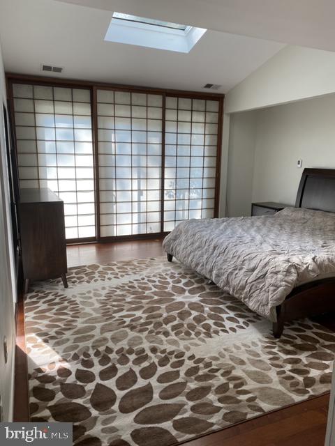 PROVIDENCE FOREST - Residential Lease