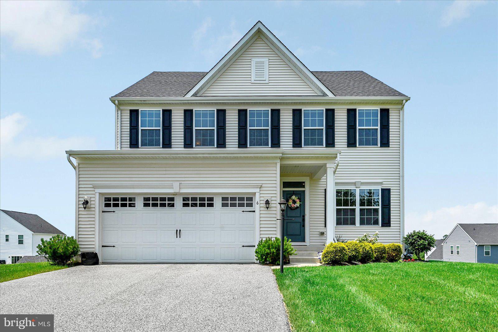 6 DONALD DRIVE
