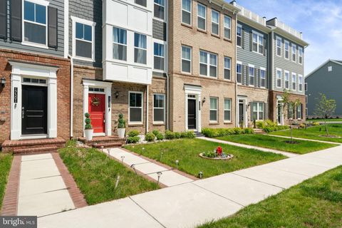 17303 TURNSTONE DRIVE DUMFRIES VA 22026