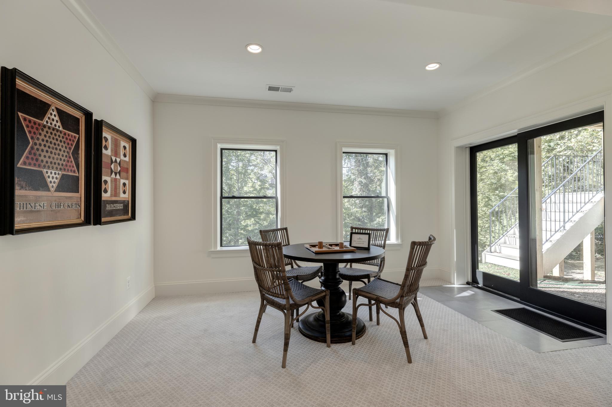 DONALDSON RUN - Residential