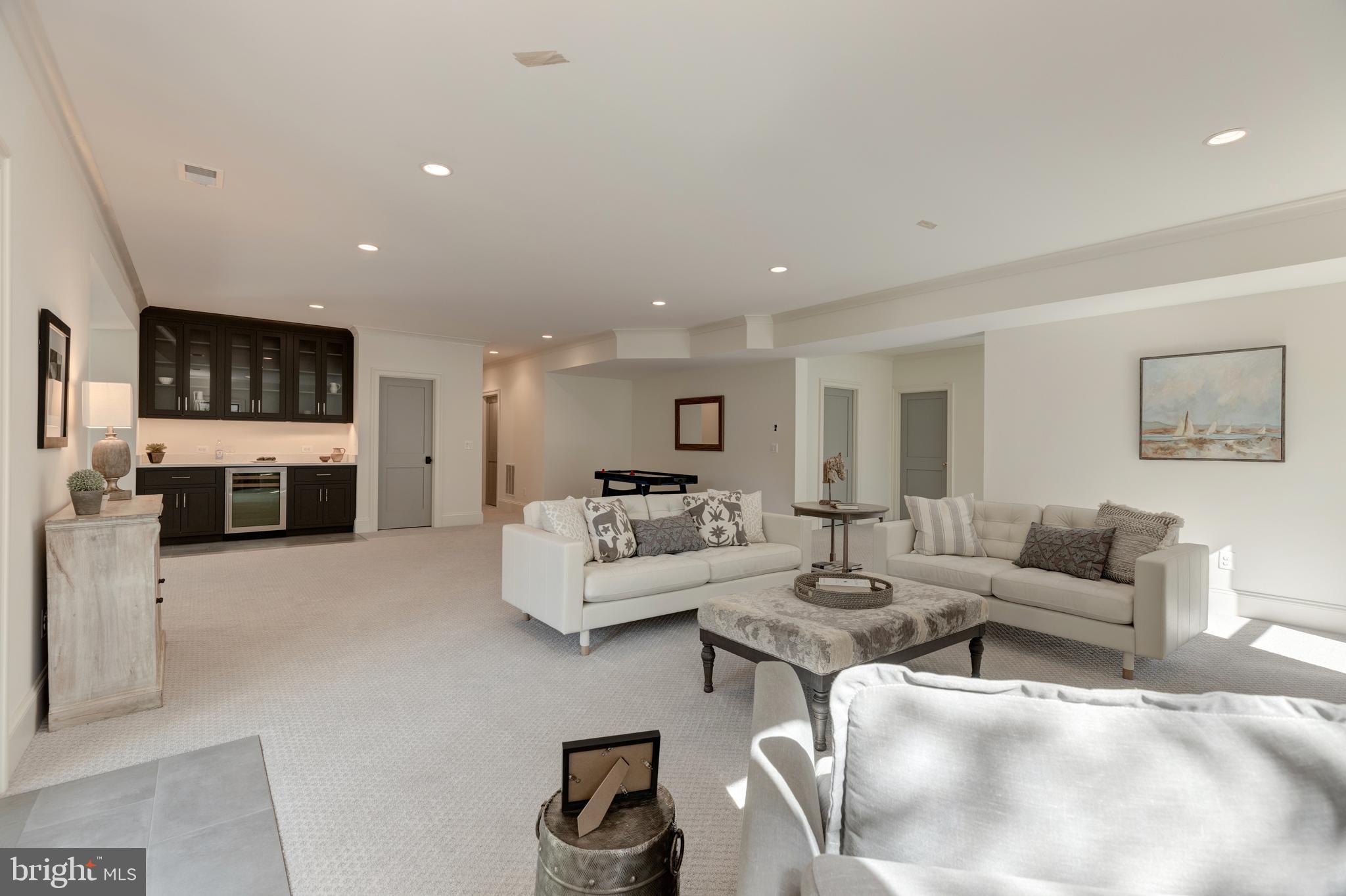 DONALDSON RUN - Residential