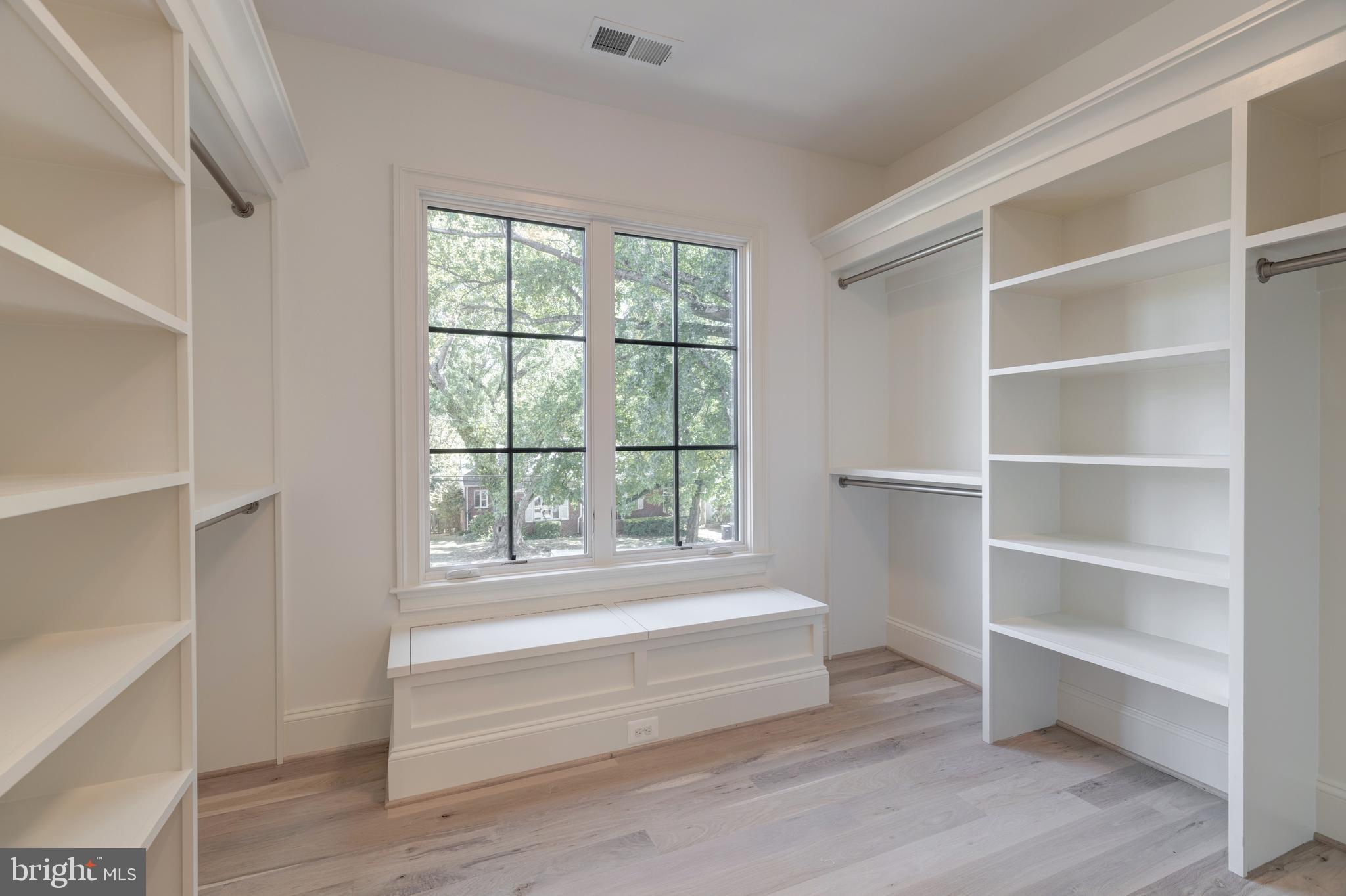 DONALDSON RUN - Residential