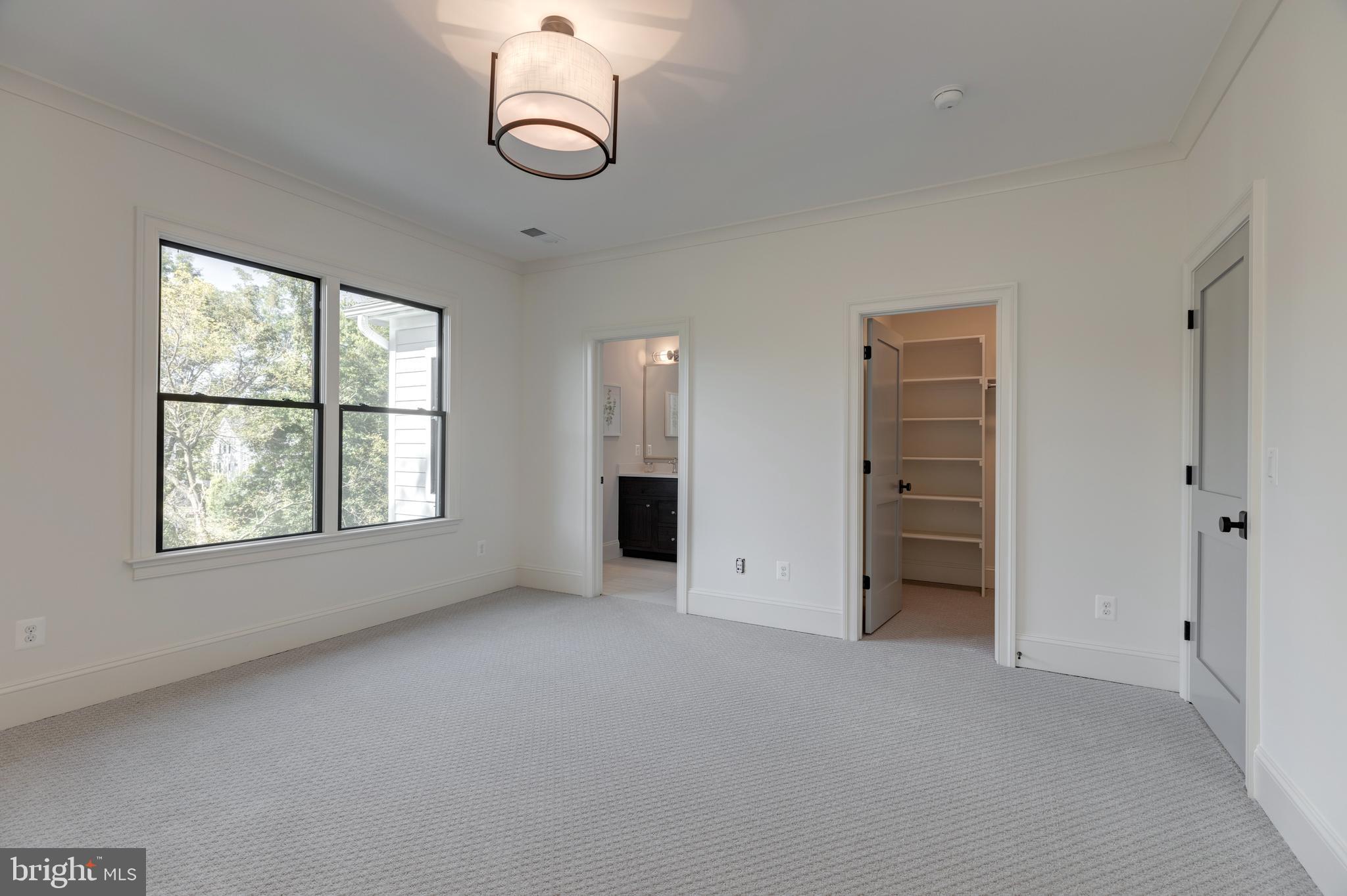 DONALDSON RUN - Residential