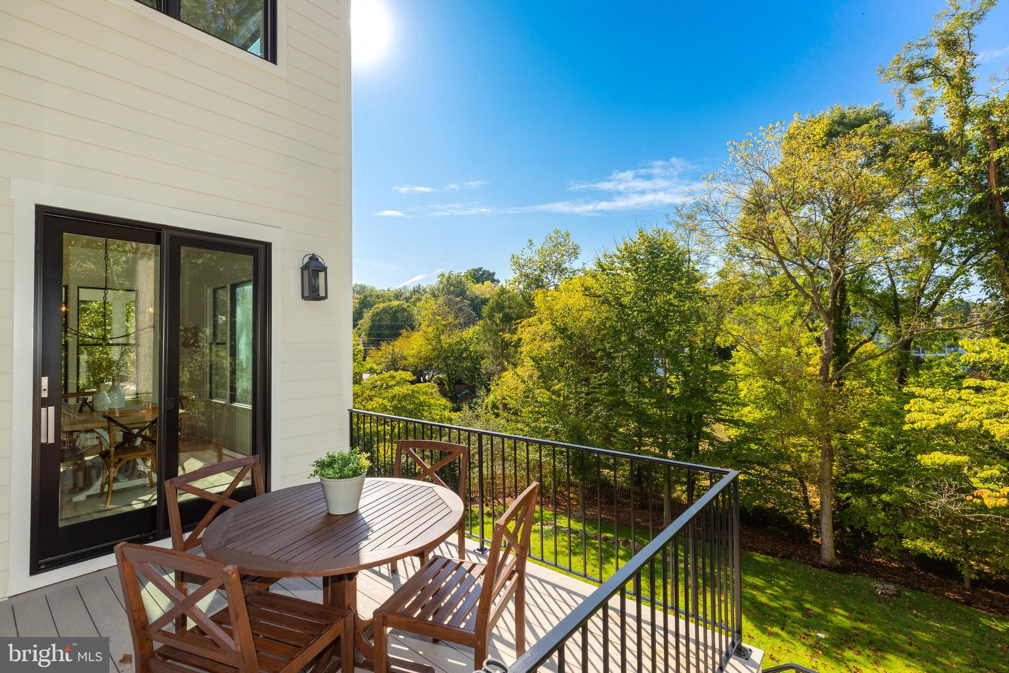 DONALDSON RUN - Residential