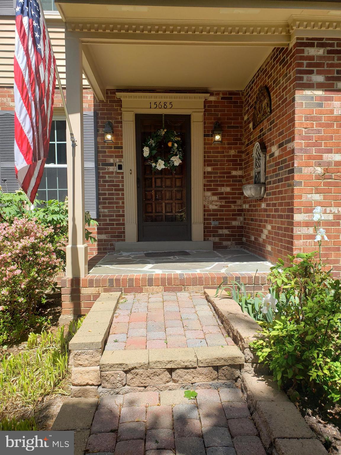 15685 THISTLE COURT
