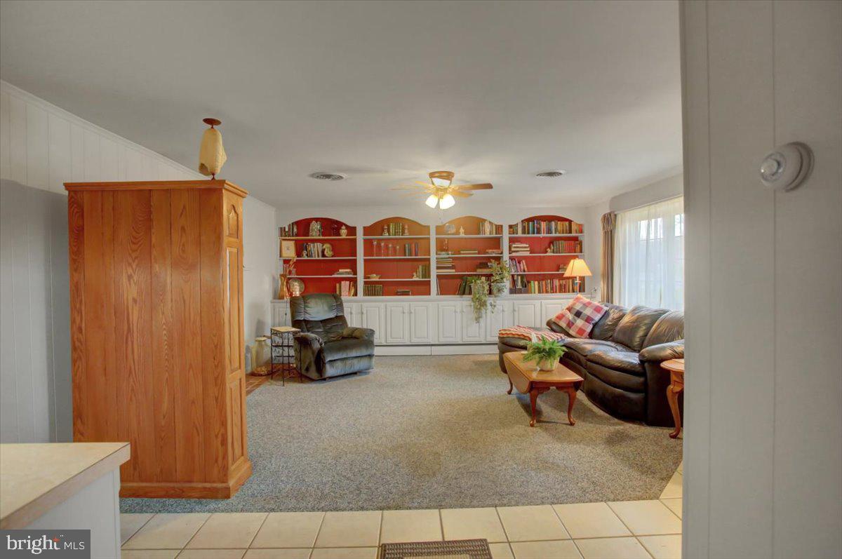 NORTH GUILFORD HILLS - Residential