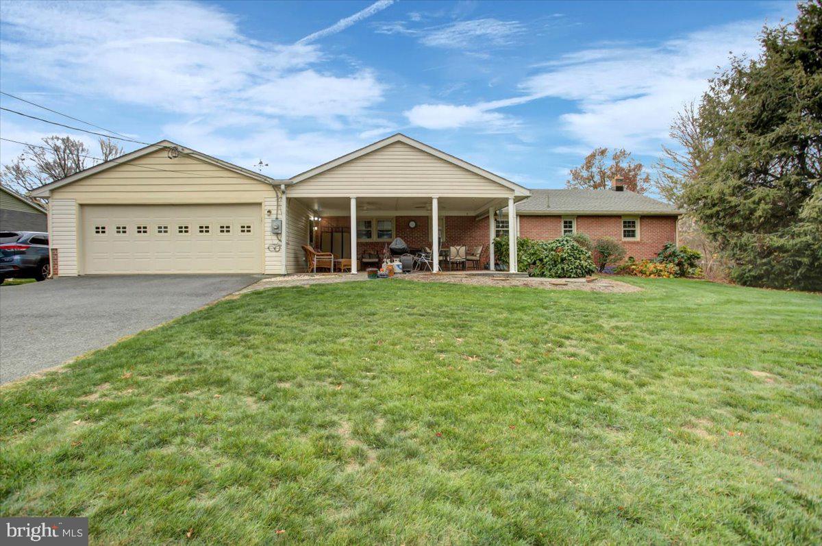 NORTH GUILFORD HILLS - Residential