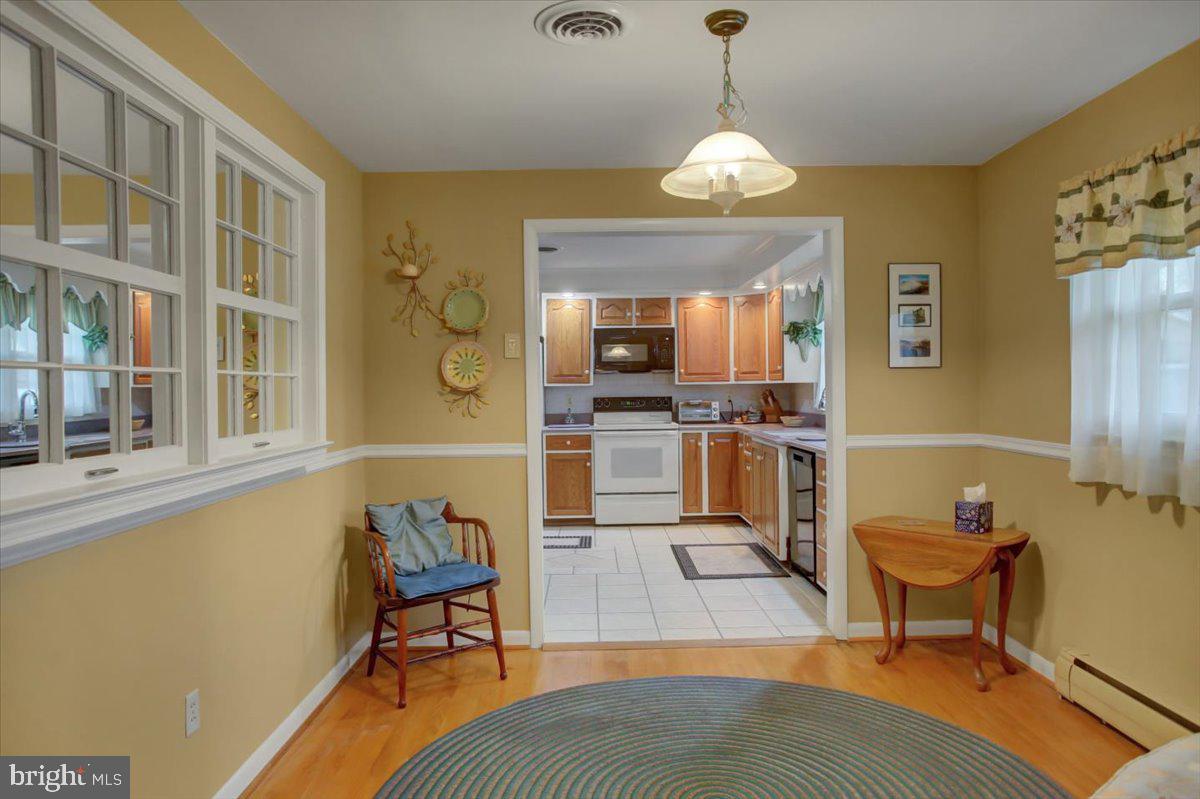 NORTH GUILFORD HILLS - Residential