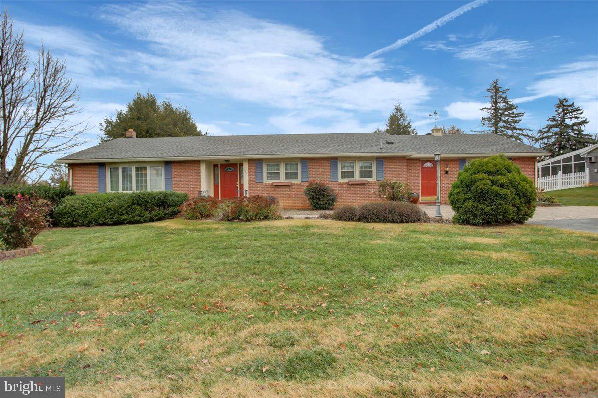 NORTH GUILFORD HILLS - Residential