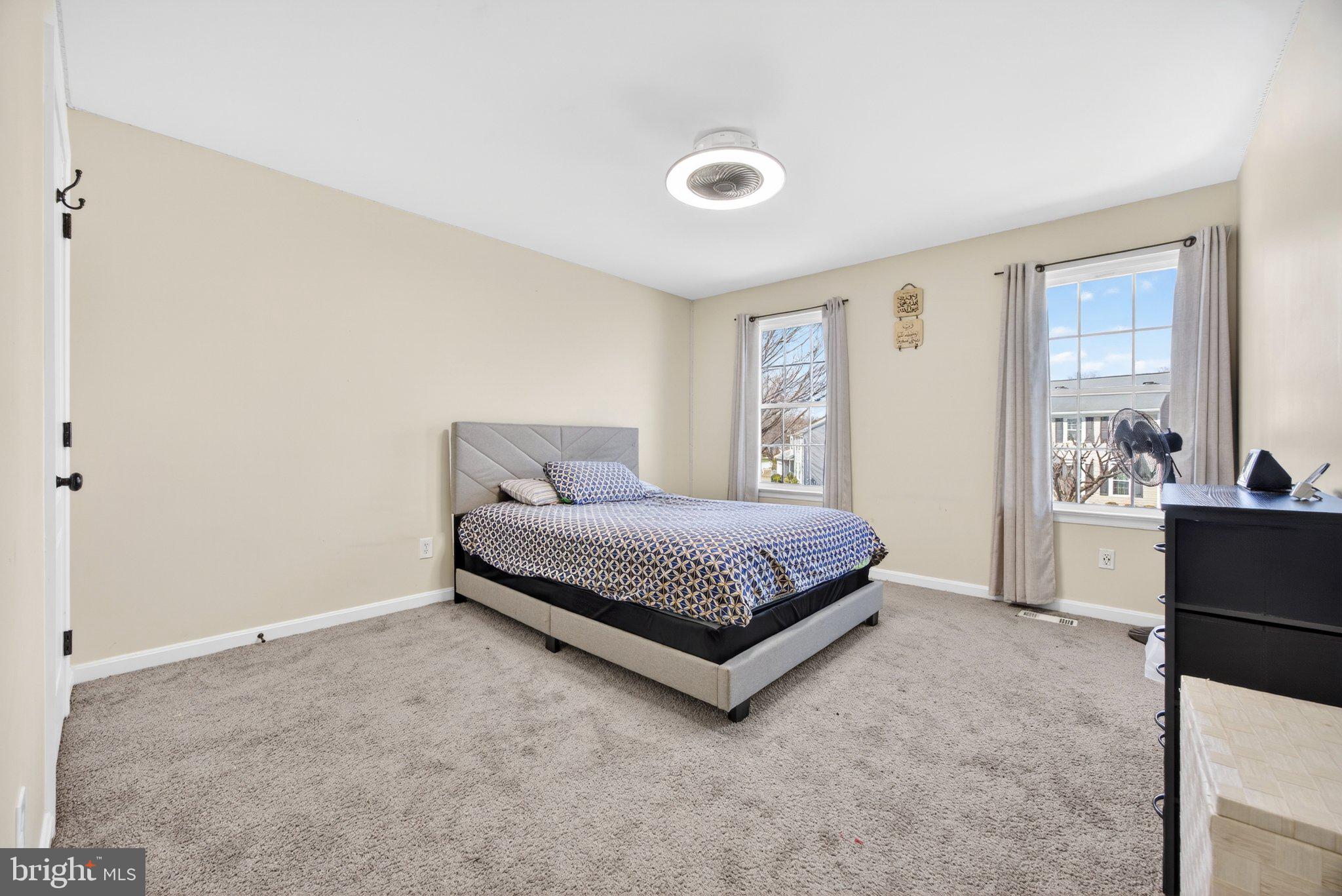 HUNT CLUB ESTATES - Residential