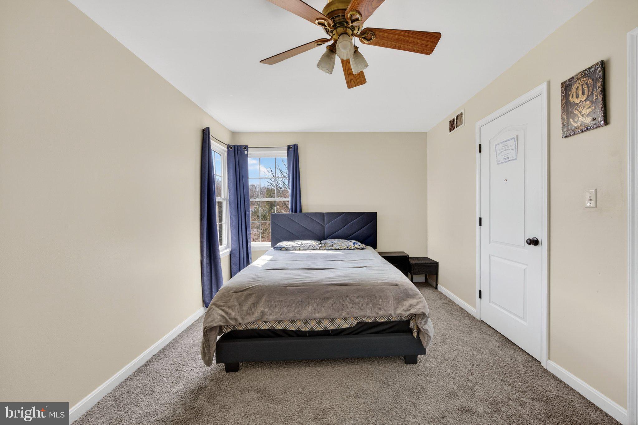 HUNT CLUB ESTATES - Residential