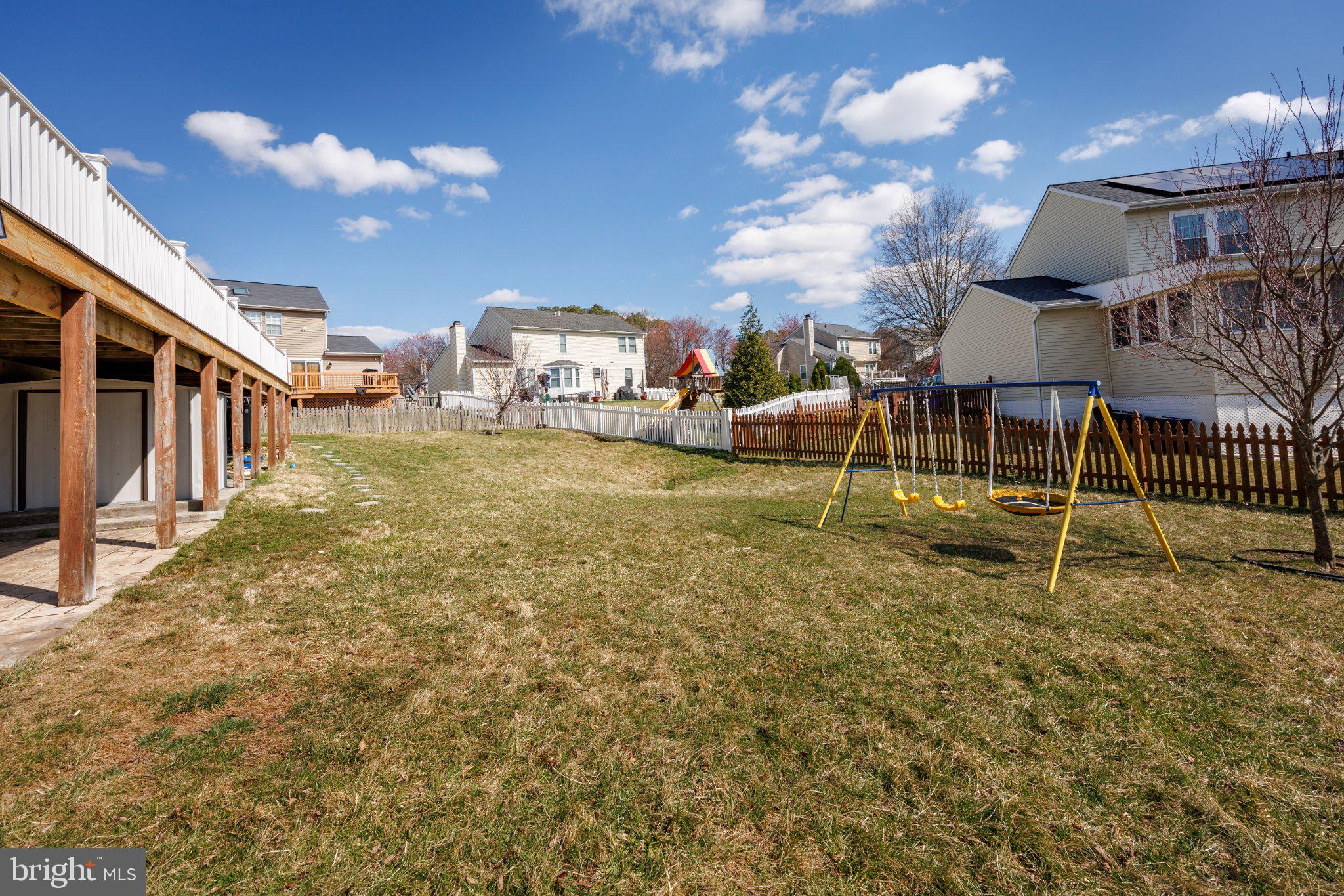 HUNT CLUB ESTATES - Residential