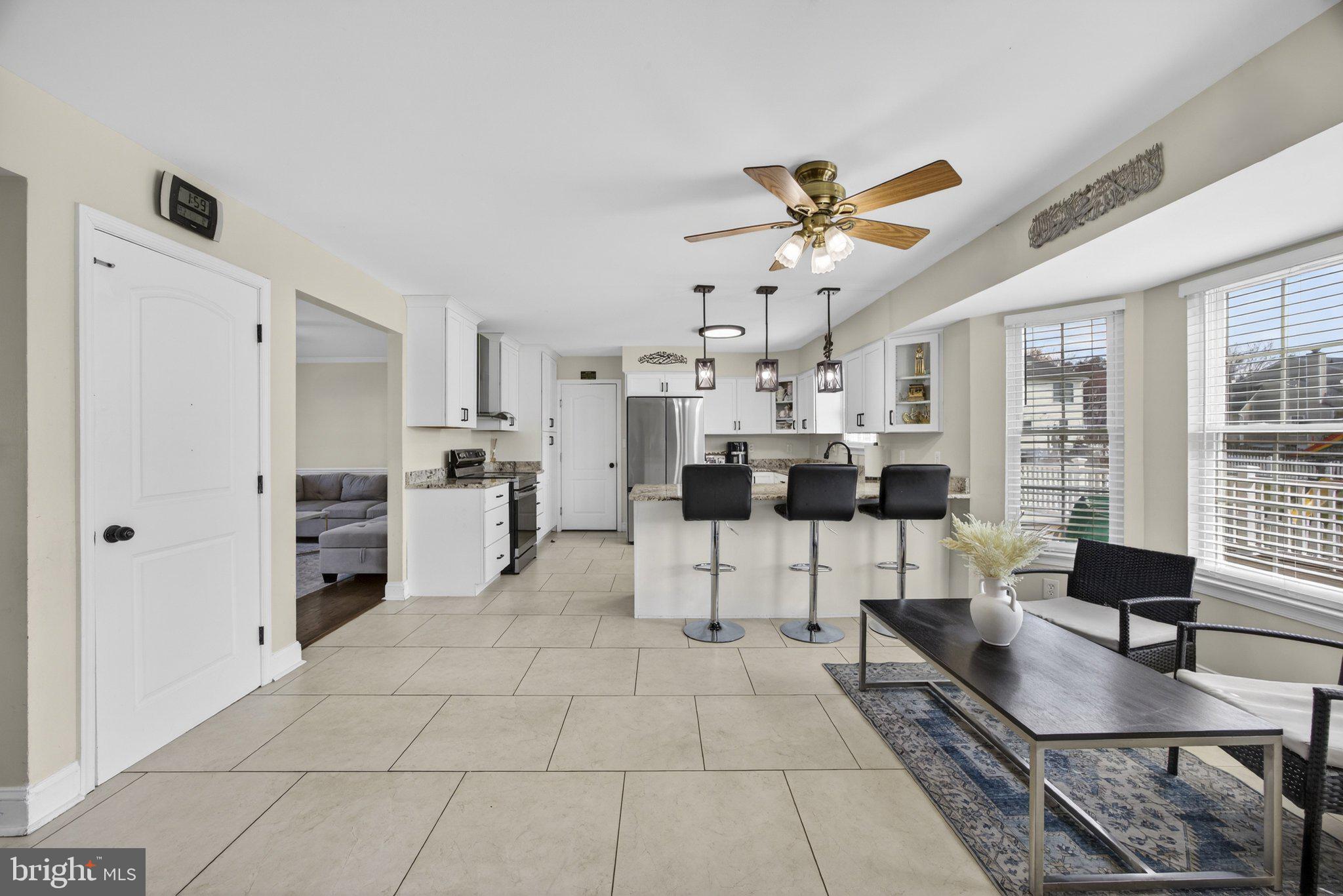 HUNT CLUB ESTATES - Residential