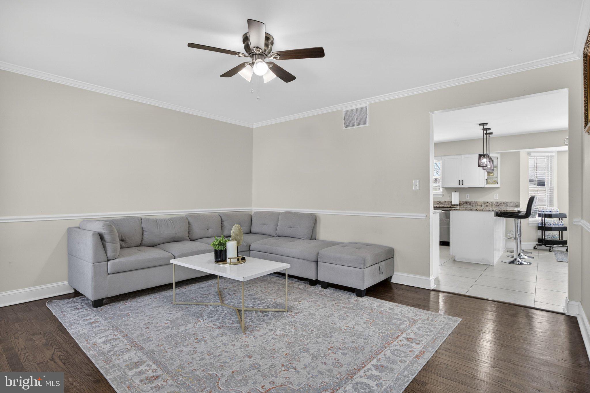 HUNT CLUB ESTATES - Residential