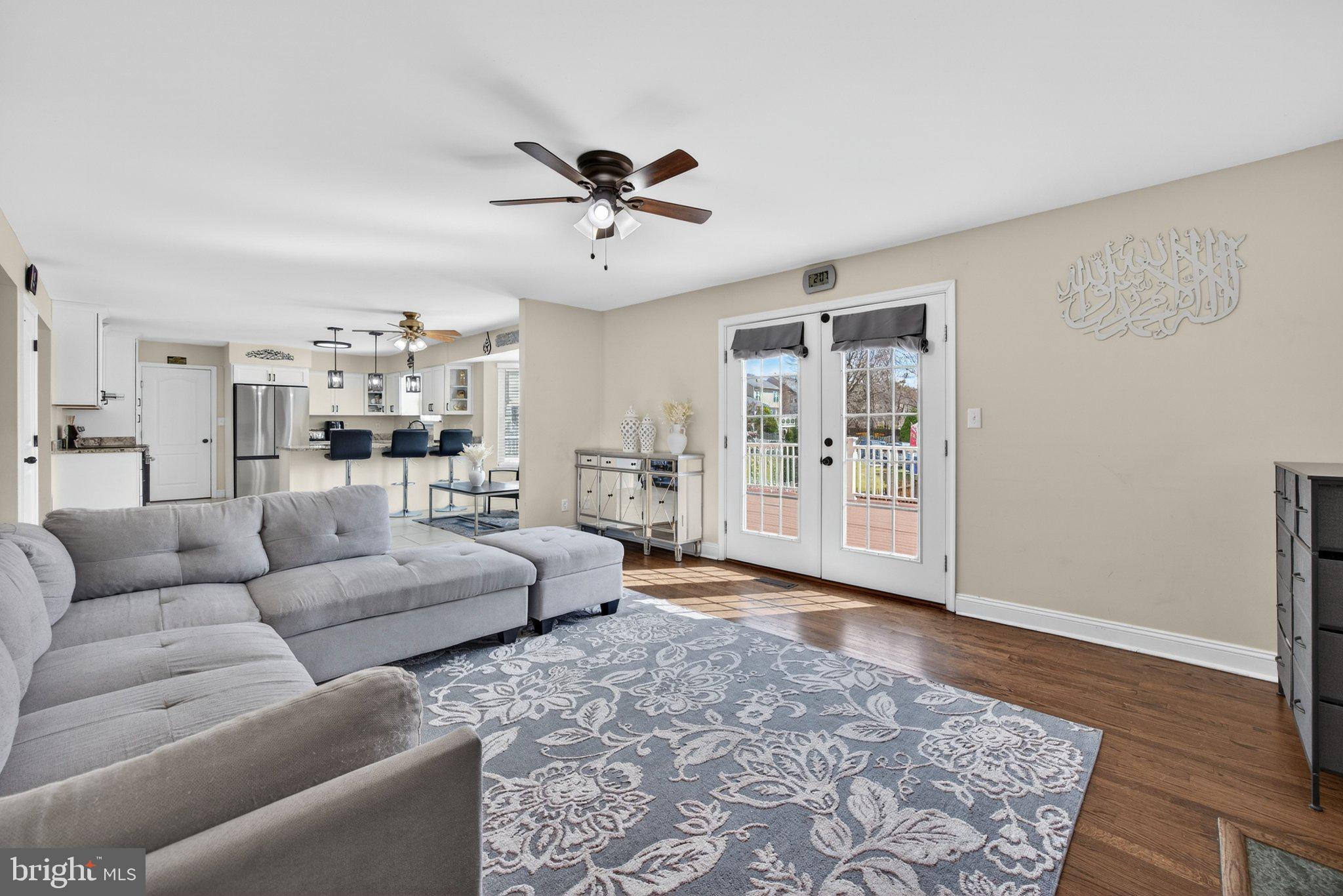 HUNT CLUB ESTATES - Residential