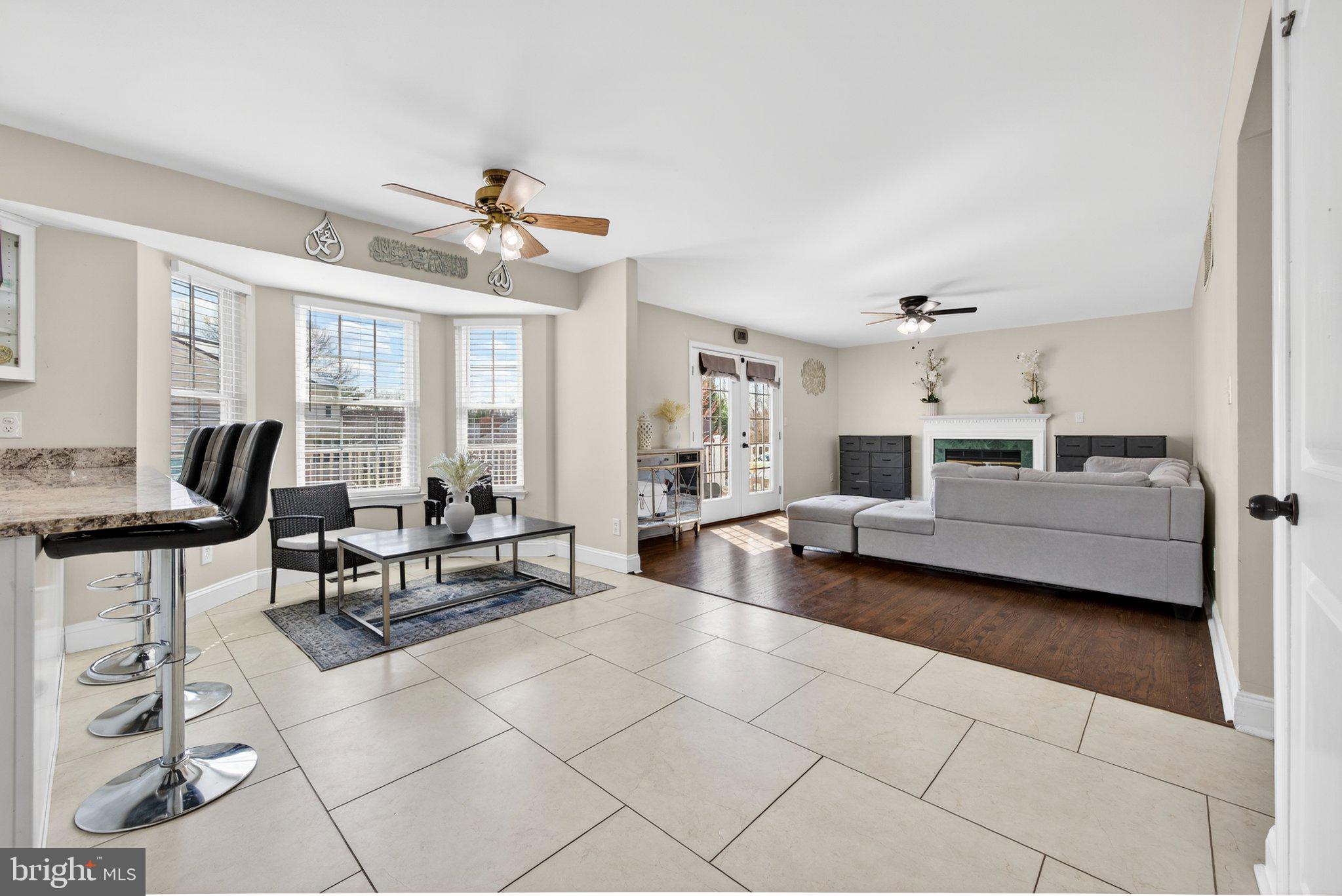 HUNT CLUB ESTATES - Residential