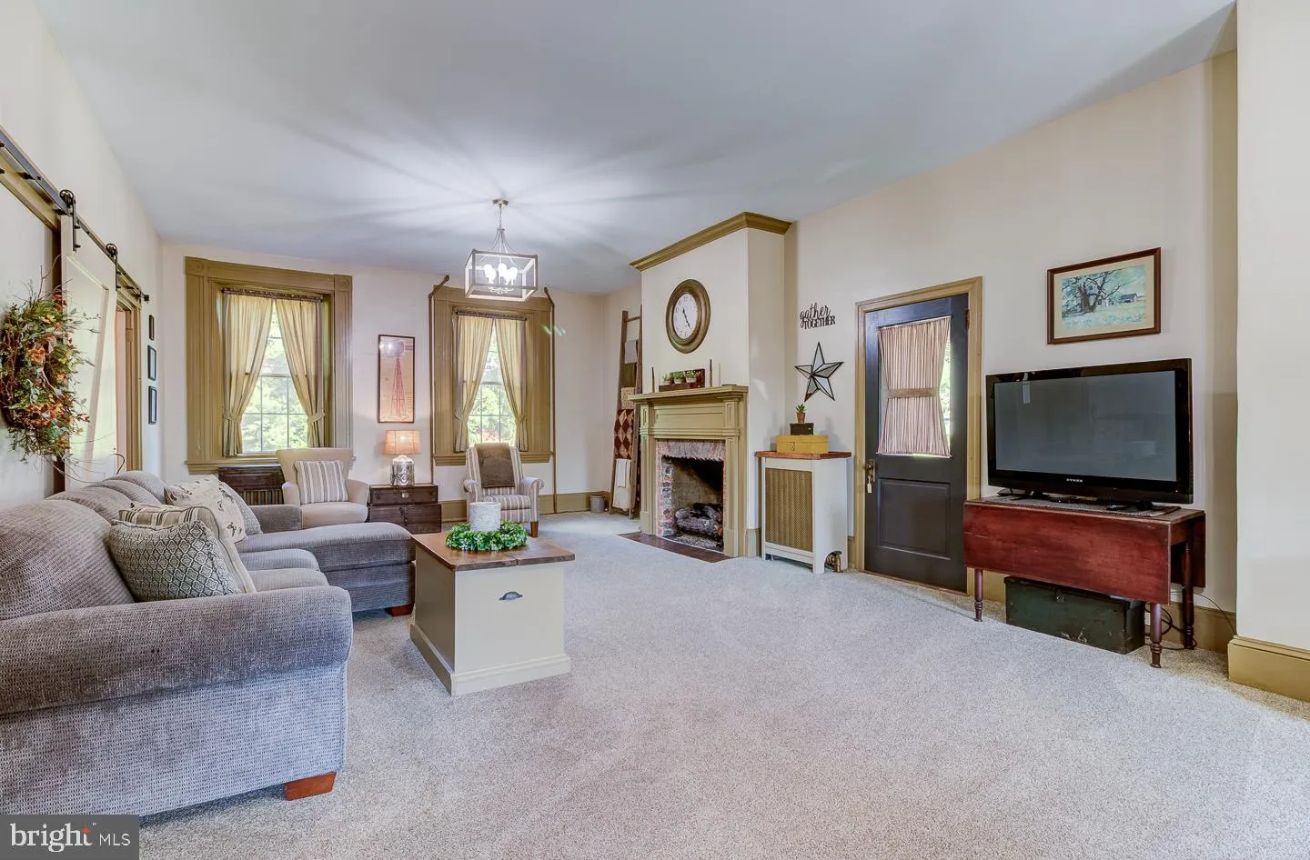 Lincoln University, Pennsylvania 19352, United States, 5 Bedrooms Bedrooms, ,2 BathroomsBathrooms,Residential,Pending,129341