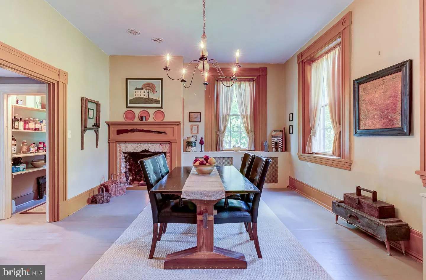 Lincoln University, Pennsylvania 19352, United States, 5 Bedrooms Bedrooms, ,2 BathroomsBathrooms,Residential,Pending,129341