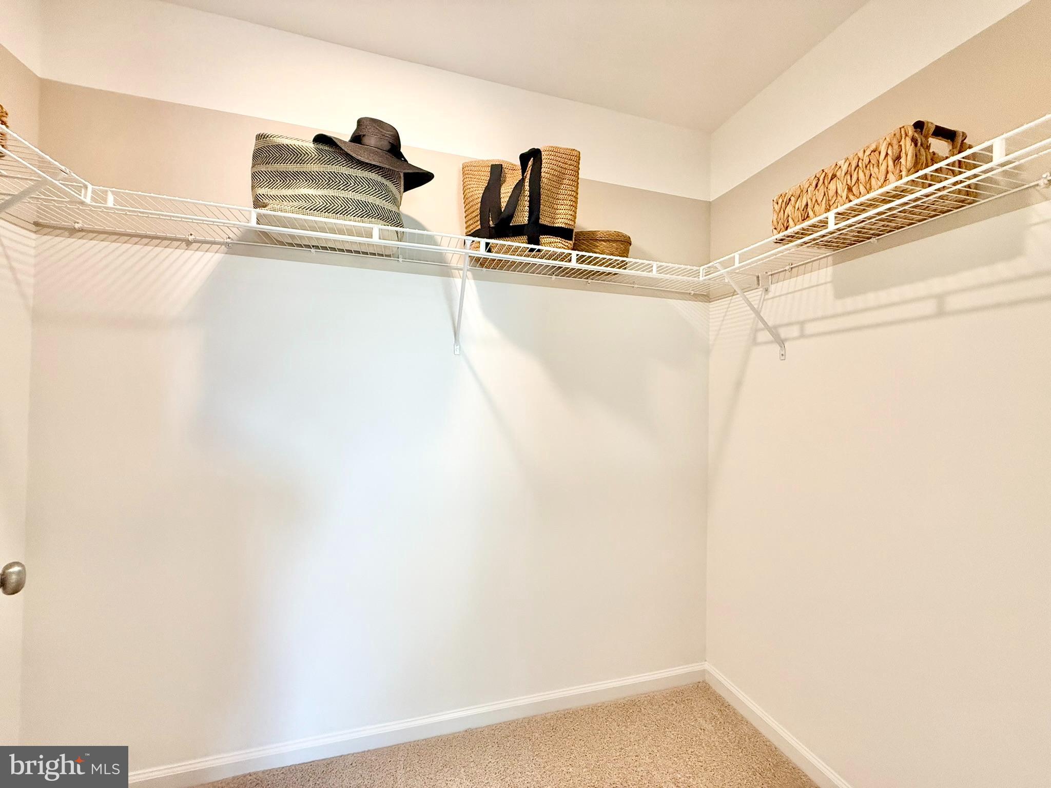 EDEN HILL - Residential