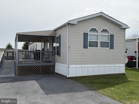 Homes For Sale - 1012 Barberry Avenue<br/> Berks County, READING, PA 19605