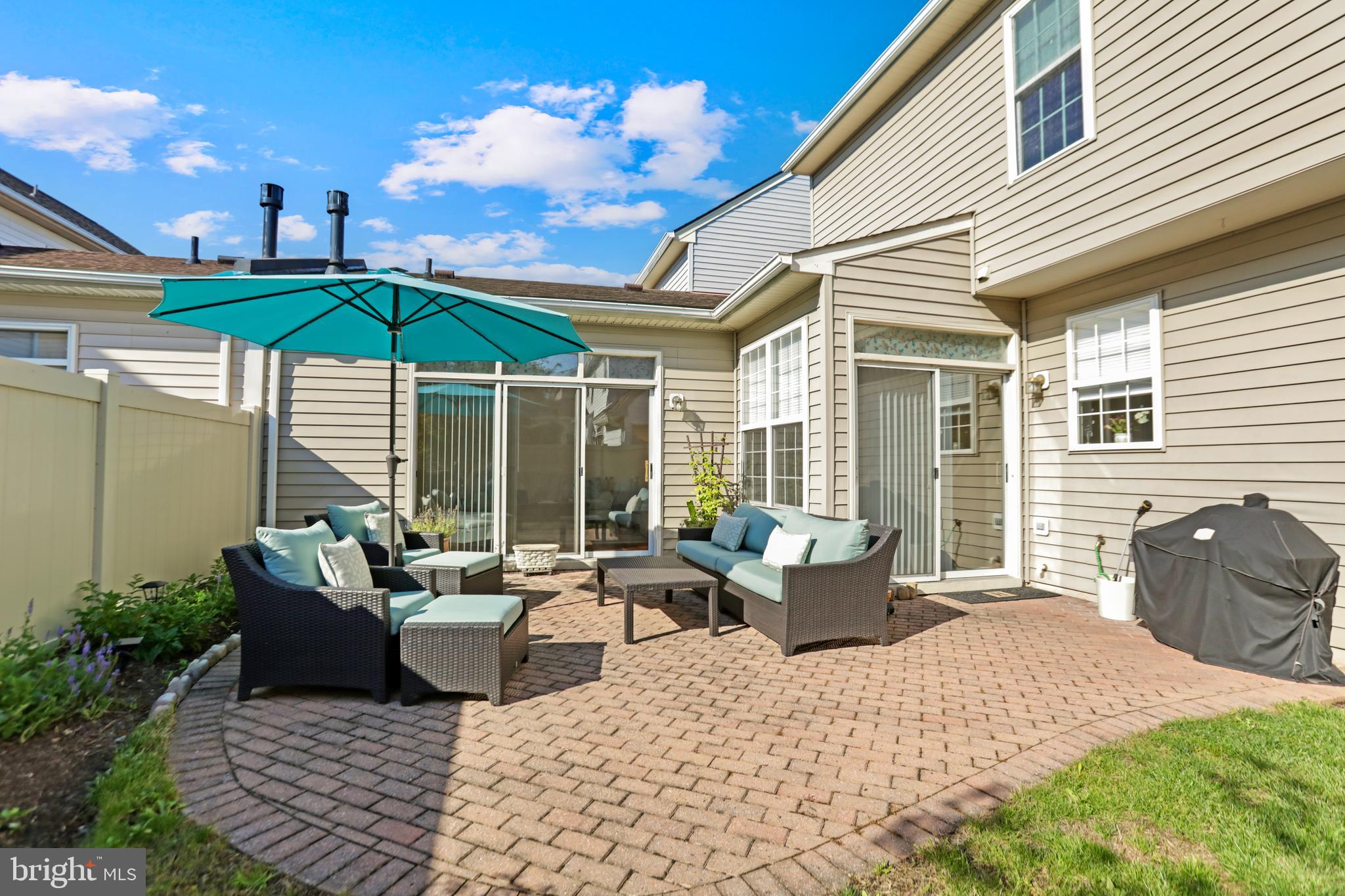 RIDGES AT ASHBURN - Residential