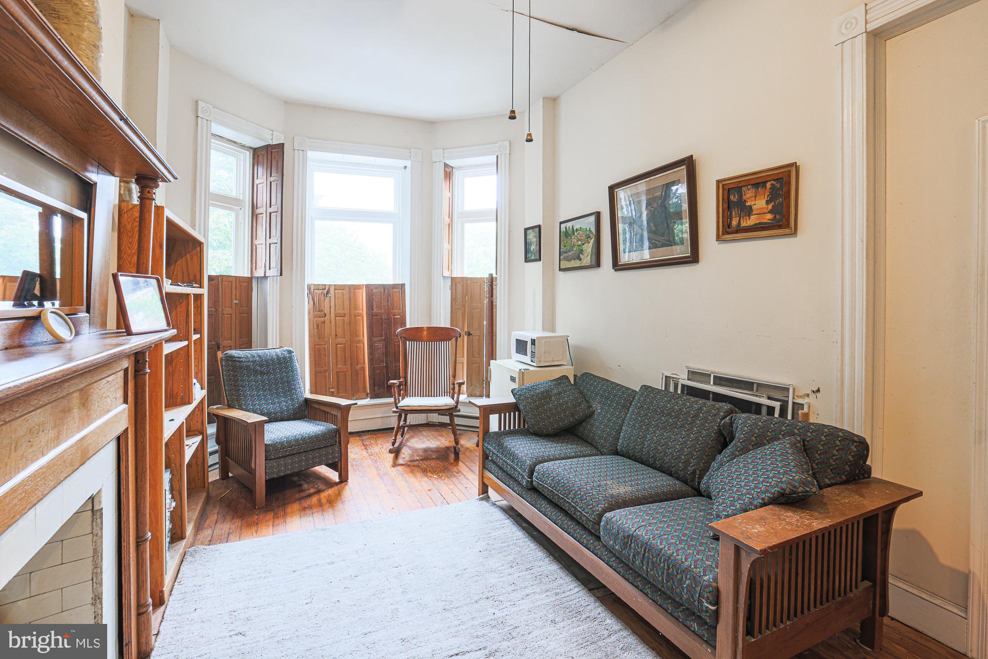 RESERVOIR HILL - Residential Income