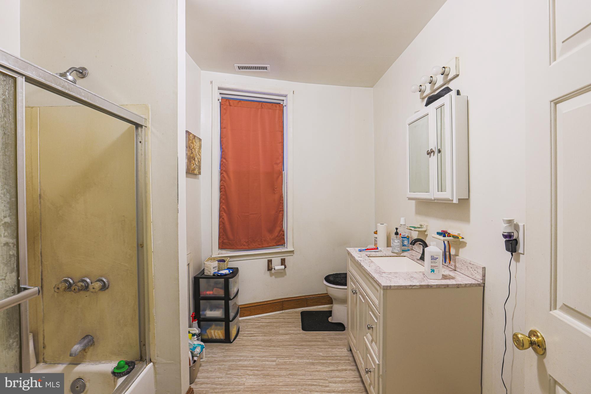 RESERVOIR HILL - Residential Income