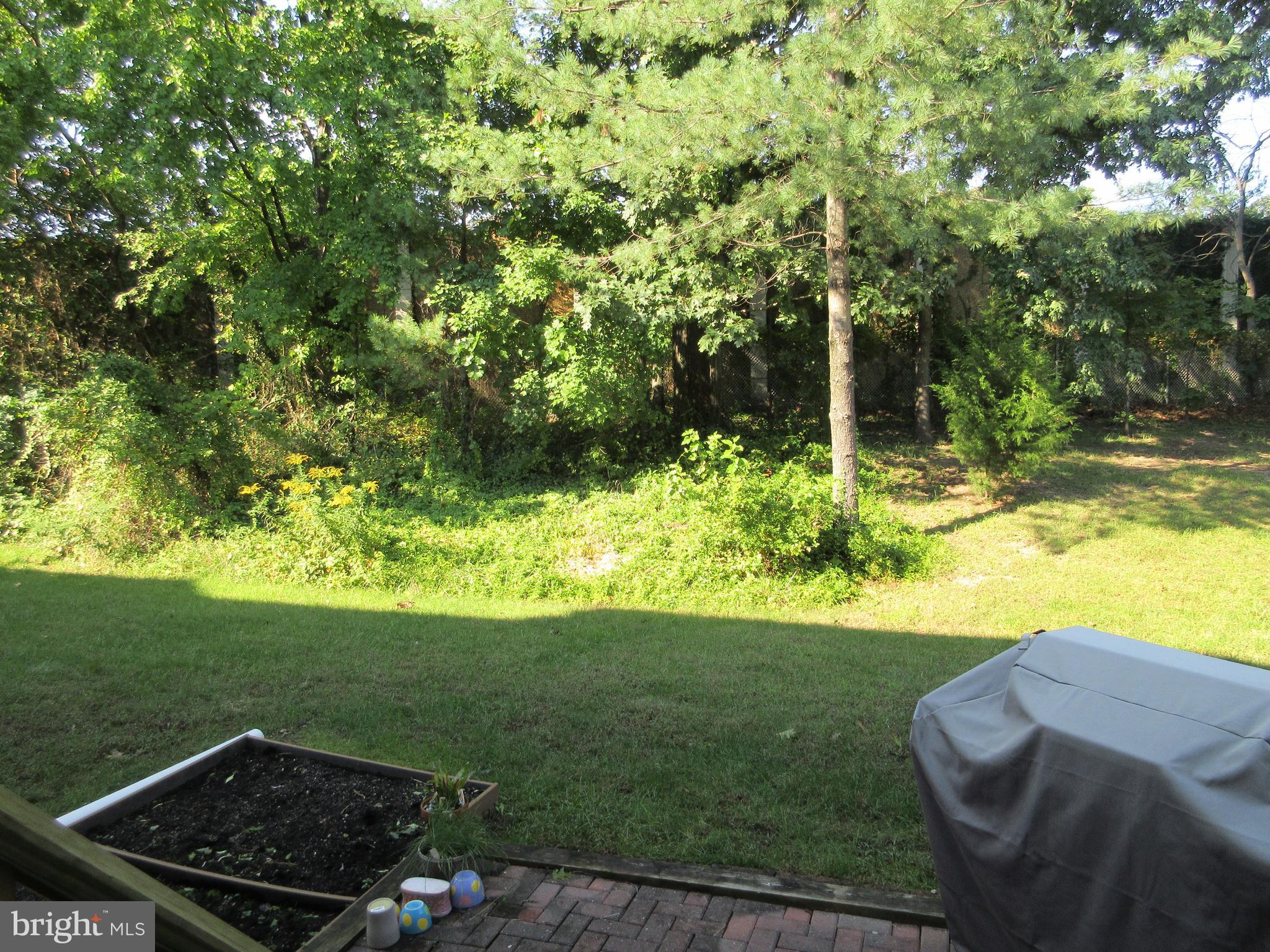 RIVERCHASE - Residential