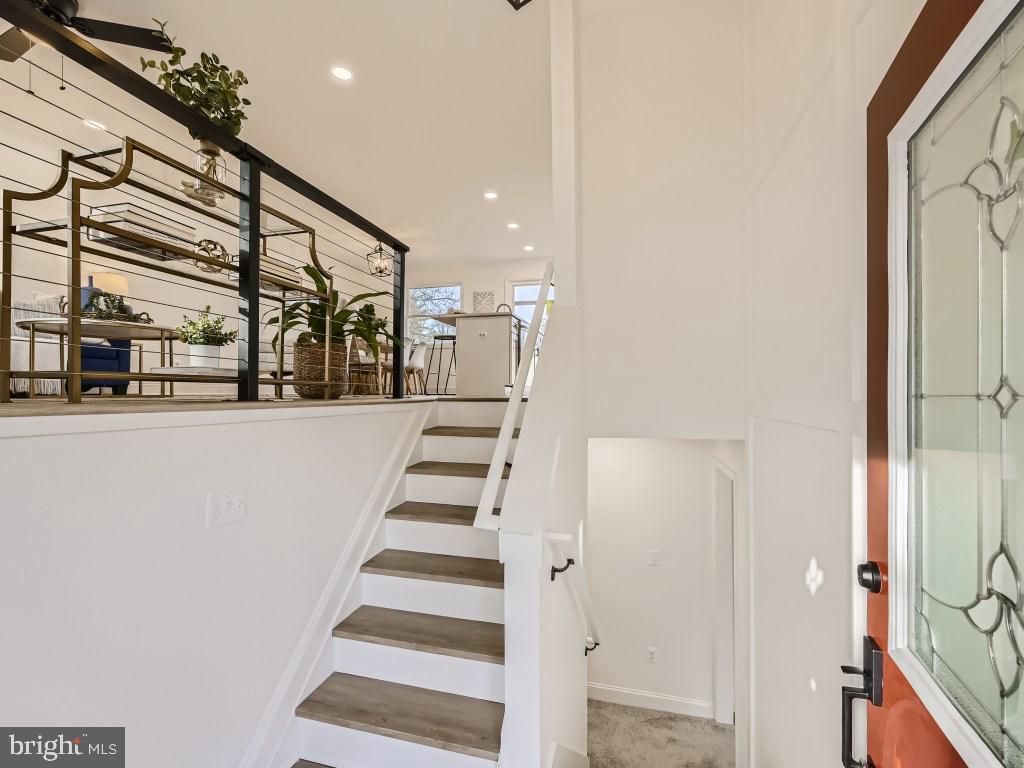 OAKLAND MILLS - Residential