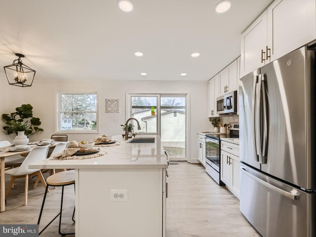 OAKLAND MILLS - Residential