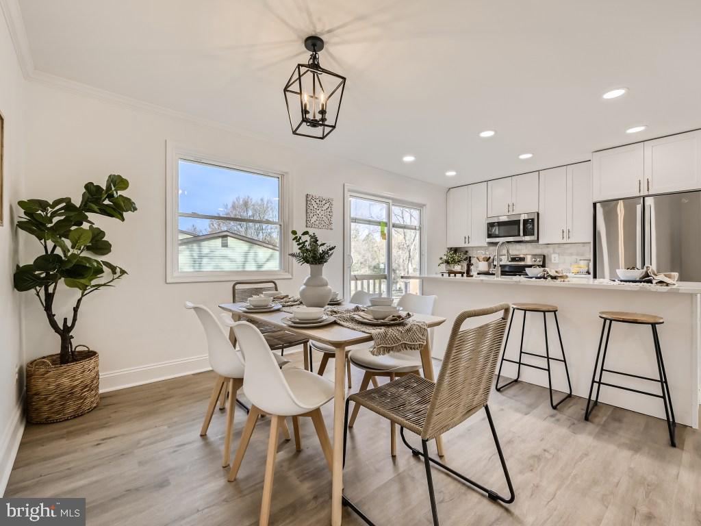 OAKLAND MILLS - Residential