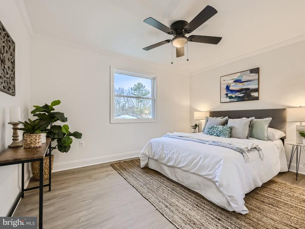 OAKLAND MILLS - Residential