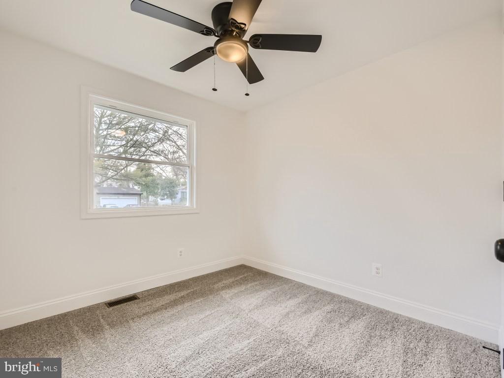 OAKLAND MILLS - Residential