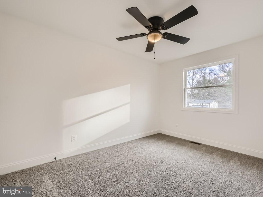 OAKLAND MILLS - Residential