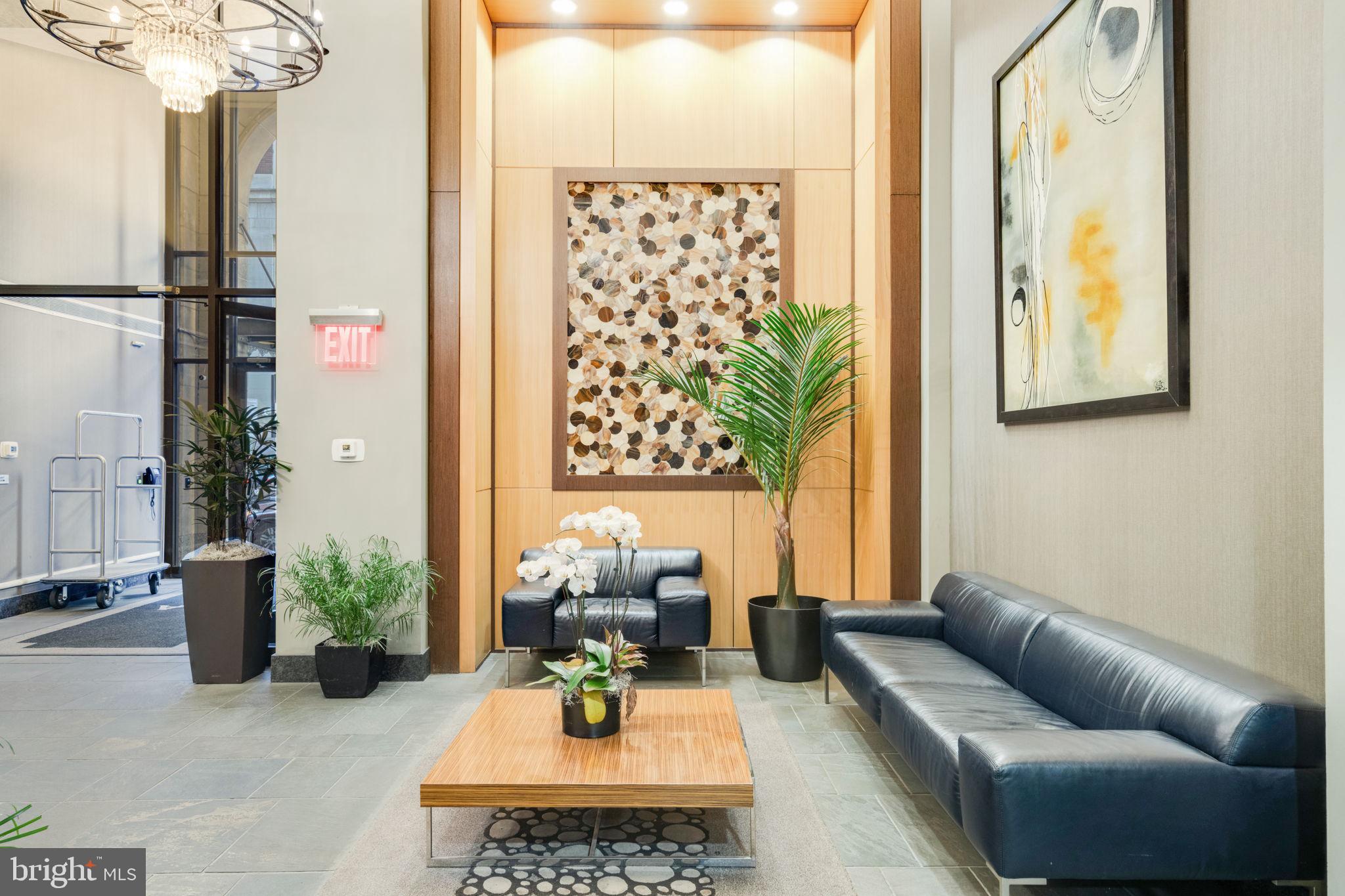 1425 LOCUST STREET 4F