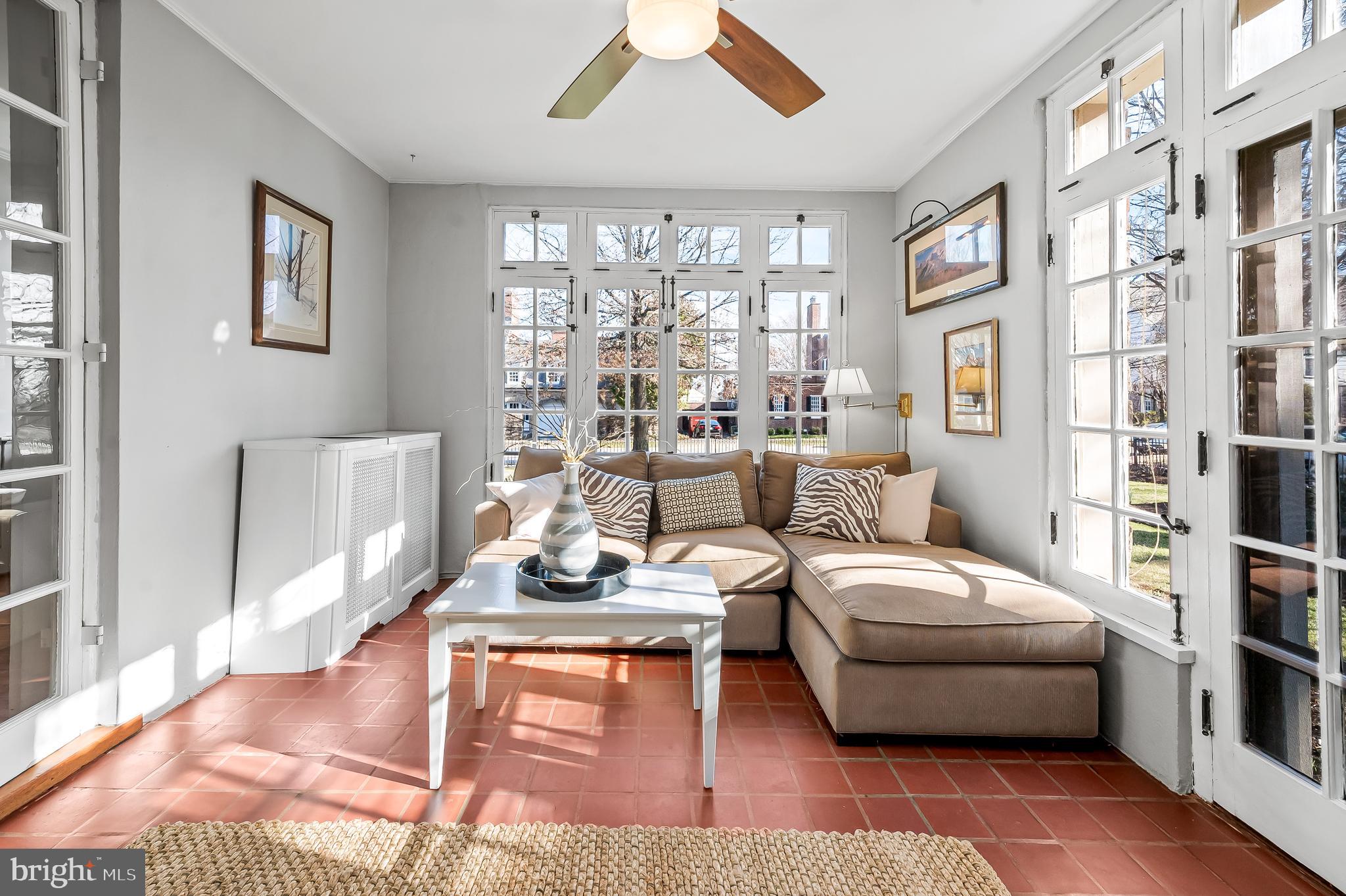 GUILFORD - Residential