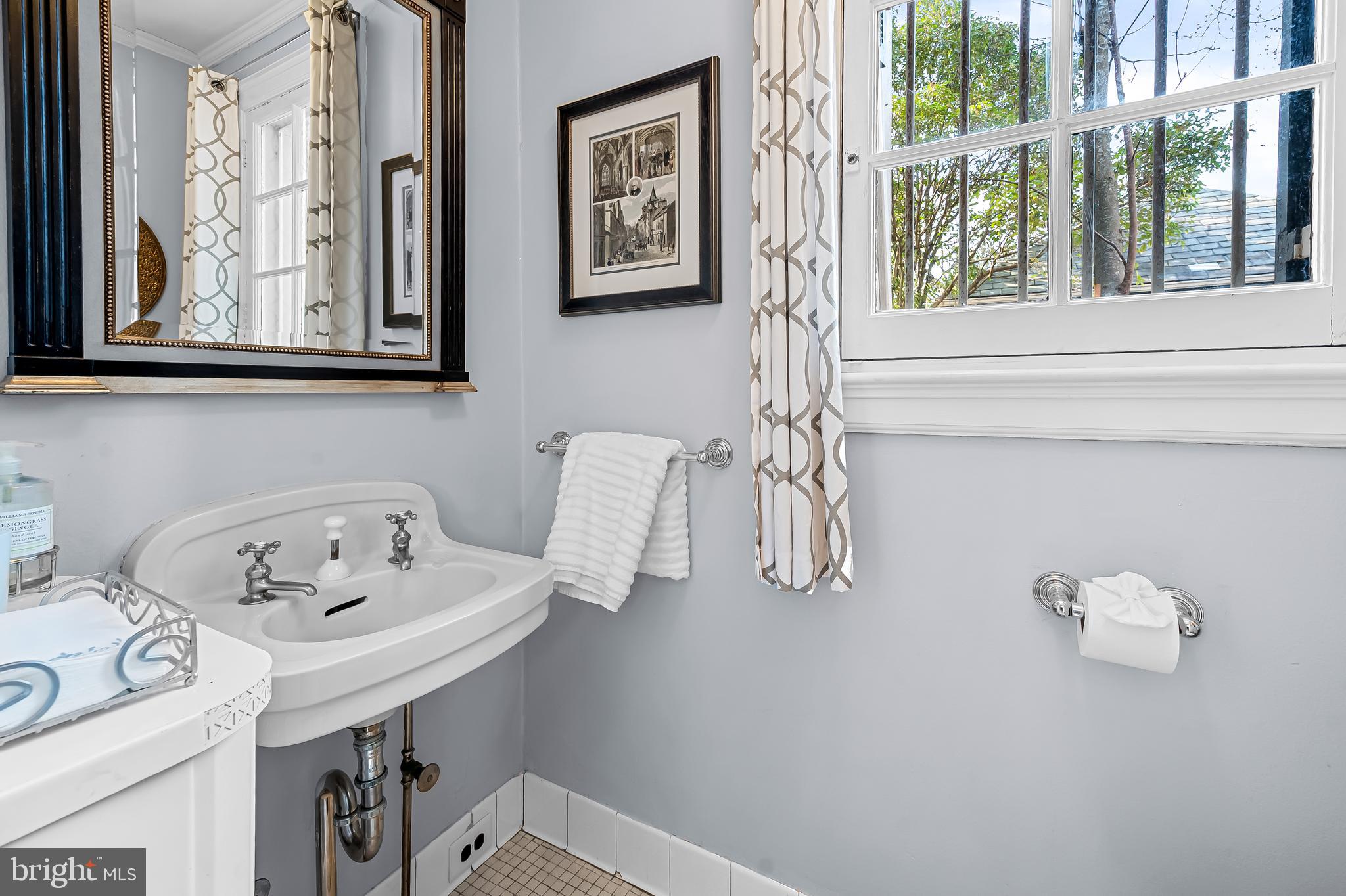 GUILFORD - Residential