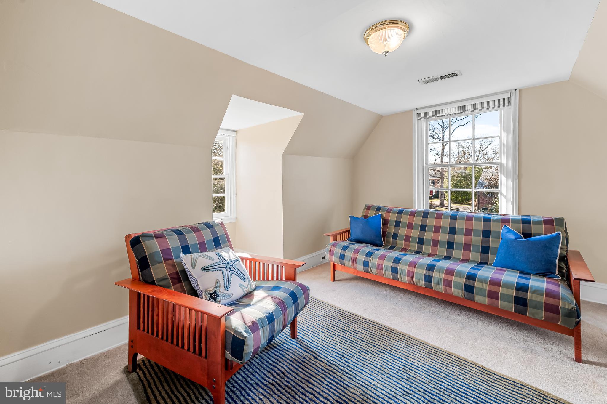 GUILFORD - Residential