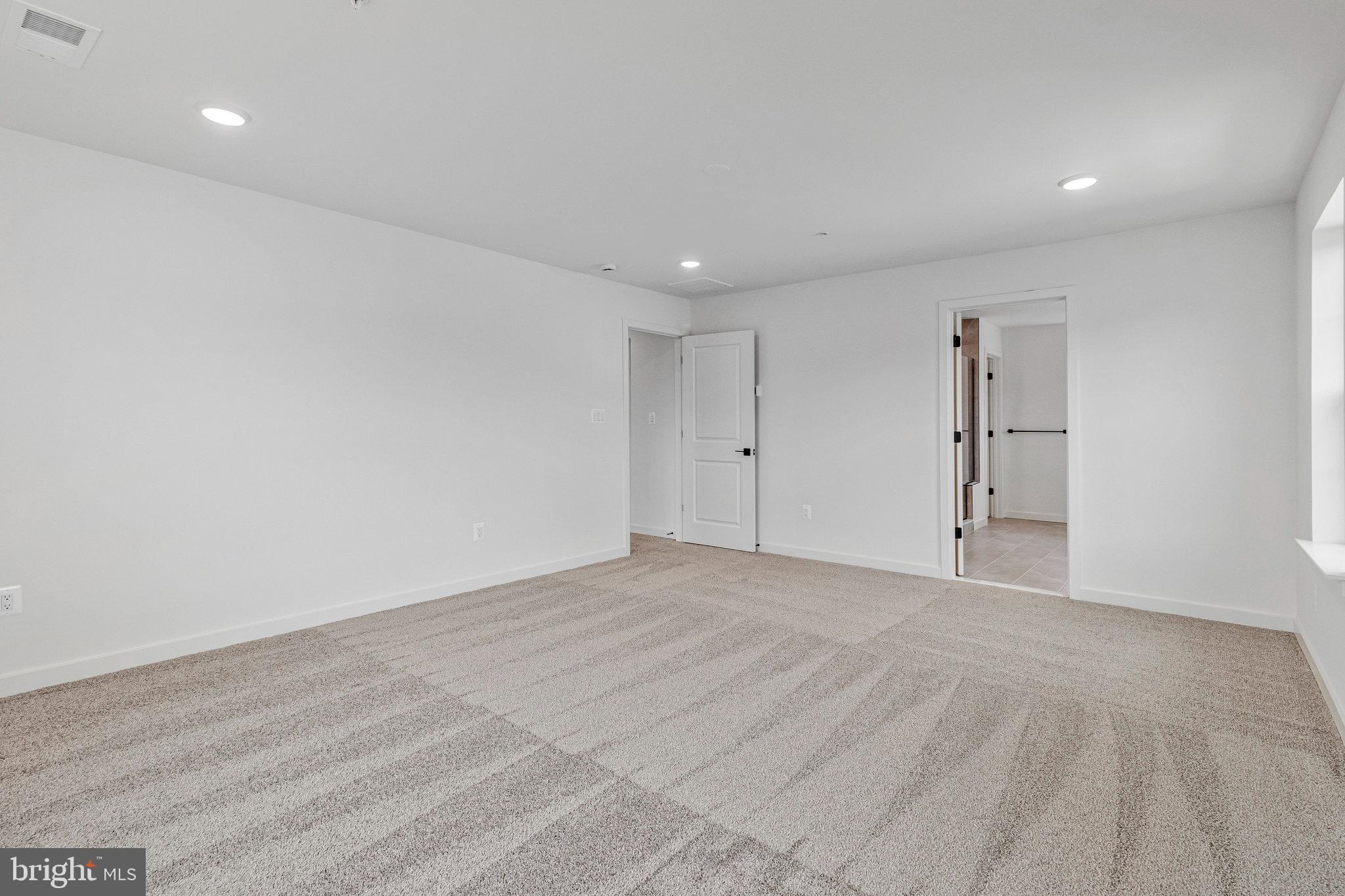 WORTHINGTON GROVE - Residential