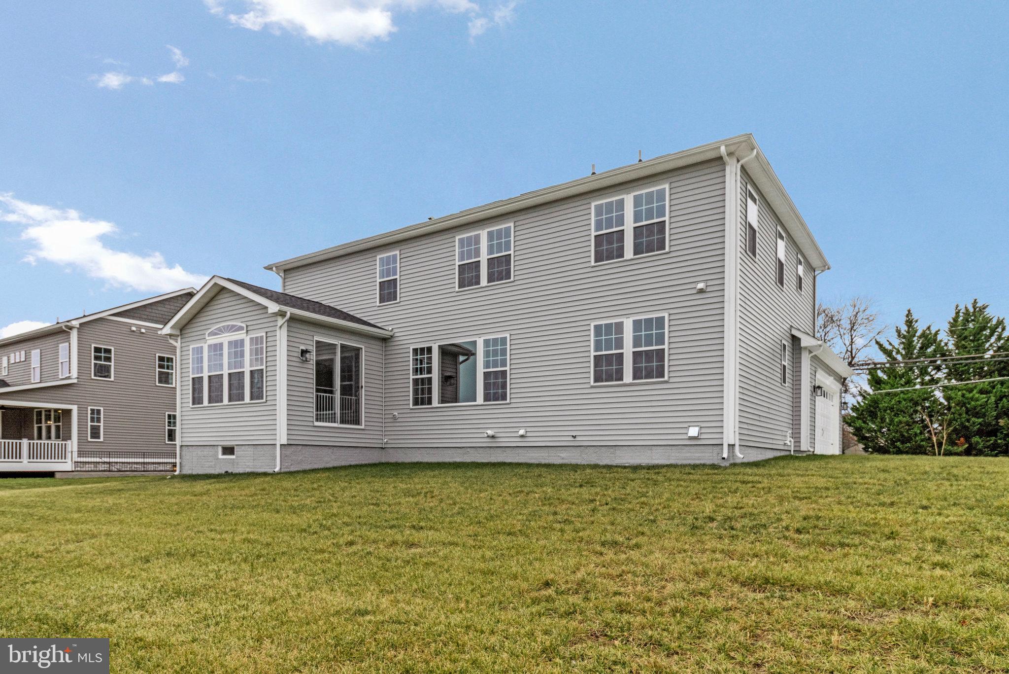 WORTHINGTON GROVE - Residential