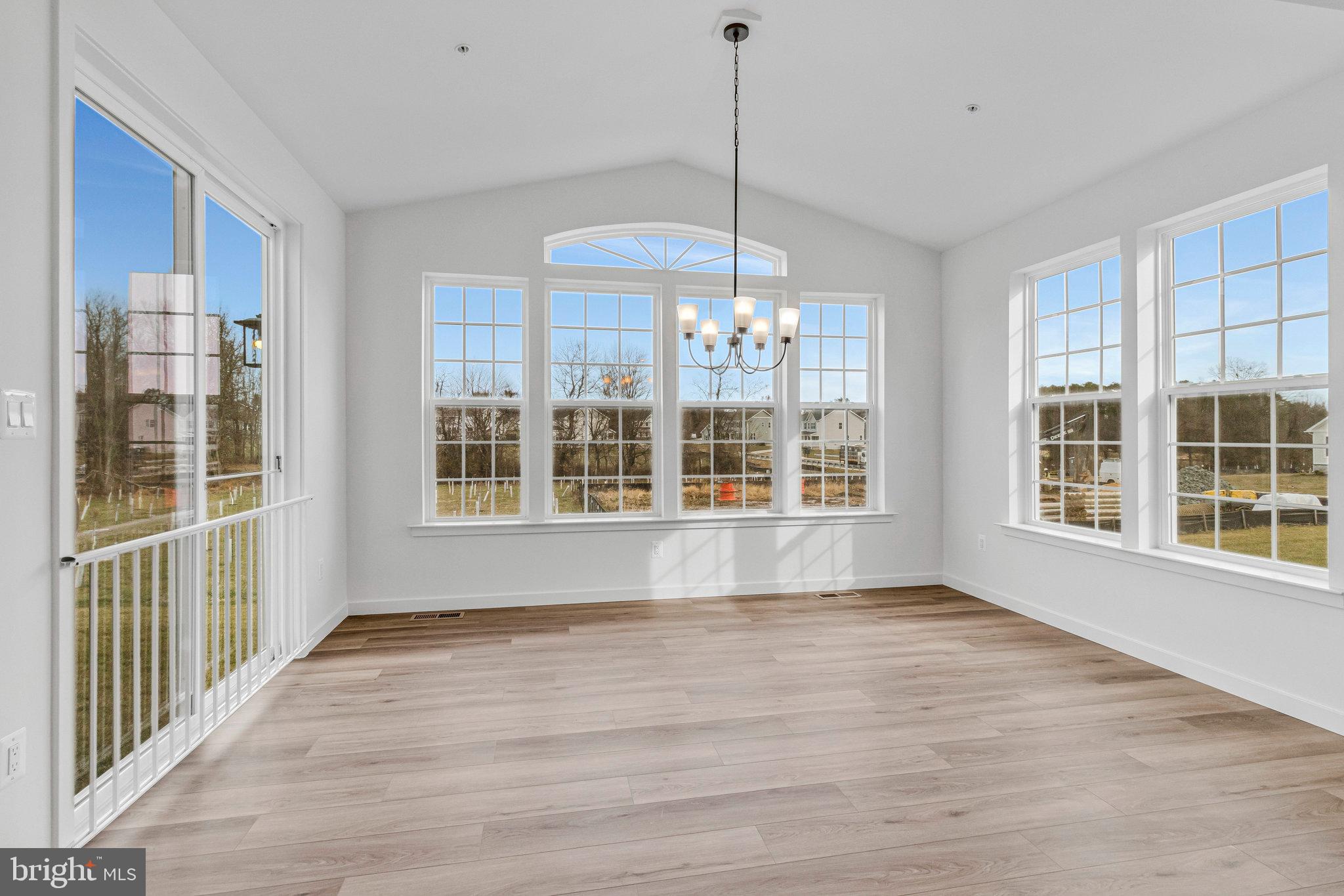 WORTHINGTON GROVE - Residential